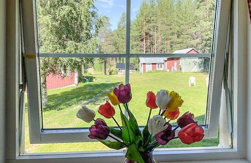 Vuollerim House | Enjoy peace and relaxation in this spacious holiday home in the north of Sweden.
