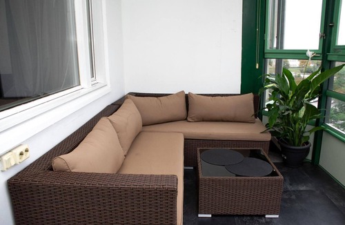 Oster Apartment | Entire Apartment Malmö-2Bedrooms-Tv Lounge-Balcony