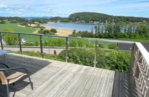 Horten House | Escape the Heat - Enjoy a Cool Summer by the Fjord in Norway!
