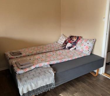 Evenes Apartment | Evenes Apartments - Practical accommodation for 5 guests close to the Airport