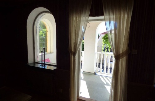 Odeshog House | Exclusive (320 m2) stone house in Jugenstil, with room for 10people