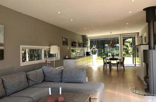 Strand Municipality House | Exclusive cabin near sea & Preikestolen