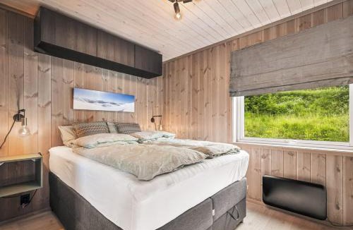 Skulestad Apartment | Exclusive Cabin - Ski in ski out!