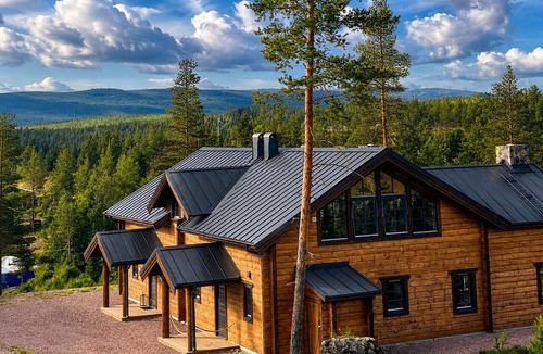 Idre Ski Chalet | Exclusive chalet with generous living spaces and sauna at Idre Mountain Lodge
