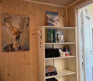 Voss House | Exclusive Designer Cabin - Panoramic Mountain View