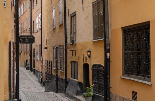 Gamla Stan Apartment | Executive Living Old Town Unique