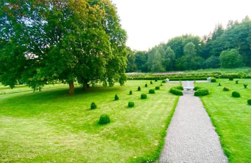 Norra Mellby Villa | Exklusivt romantiskt gästhus på anrik prästgård