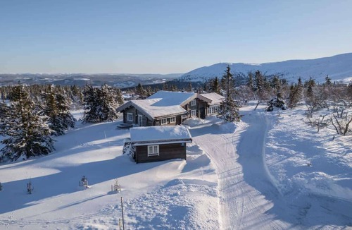 Trysil Ski Chalet | Fagerasen 25 by Vacation Trysil