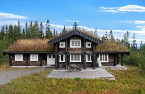 Mælem Ski Chalet | Fagerasen 811 by Vacation Trysil (Families only)