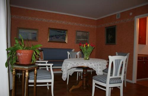 Hova Apartment | Fagerlid Gård