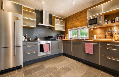 Hol Municipality Cabin | Familiehytte med fantastisk beliggenhet i Vestlia