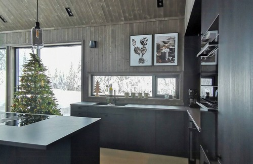 Vikberget House | Family cabin with annexe in Haglebu