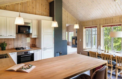 Ringerike Municipality House | Family cabin with panoramic view near Vikerfjellet