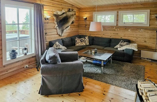 Engerdal House | Family cabin with views towards Solentoppene