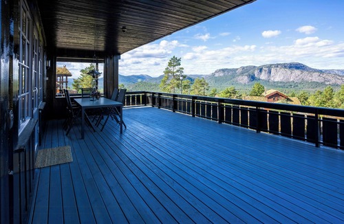 Treungen House | Family cabin with views of Nisser and Vrådal