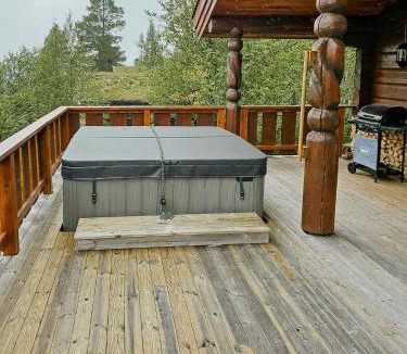 Engerdal House | Family Cabin With Views Towards Solentoppene