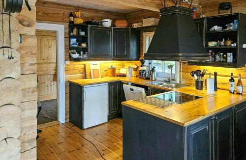 Engerdal House | Family Cabin With Views Towards Solentoppene