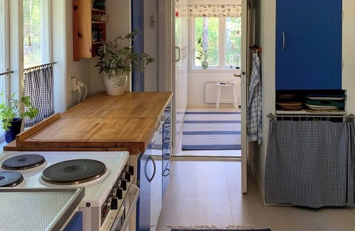 Heberg House | Family-friendly cottage near the sea in Ugglarp