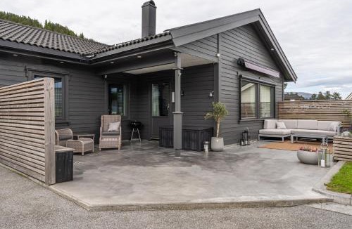 Alesund Villa | Family home with three bedrooms In Ålesund