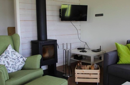 Svardsjo House | Family vacation directly at the lake