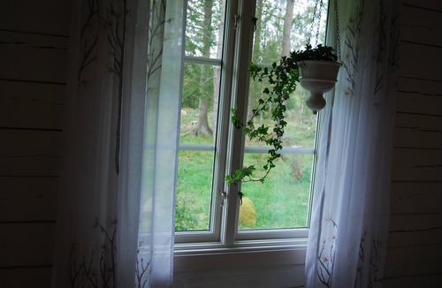 Savsjo Municipality Cabin | Familyfriendly Loudge with lake to swim and fish in and sauna