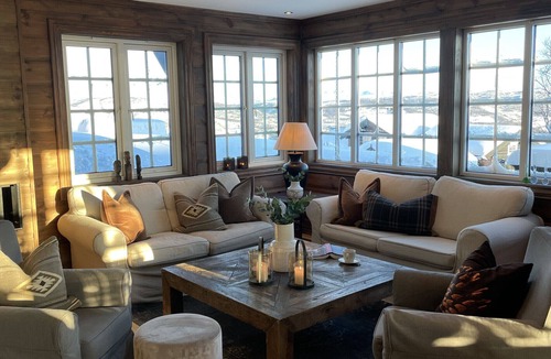Hol Municipality Apartment | Fantastic Holiday Apartment for Rent in Geilo - Ski In/Out