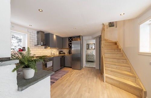 Osteraker Cabin | Fantastisches Cottage aus dem 18. Jahrhundert. Mit Eigenem Steg und Whirlpool