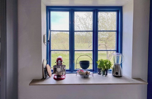 Slite House | Farm on Gotland with fruit trees near harbour