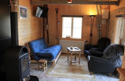Asele House | Farmers Shed