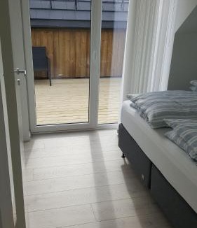 Ny Hellesund House | Feriehus i Søgne Sørlandet tilgang til basseng boblebad badstu