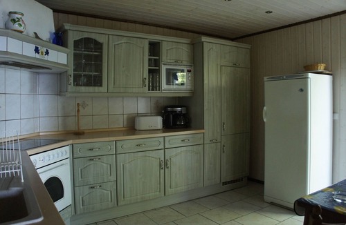 Kalv House | Ferienhaus in Traumhafter Alleinlage auf Seeufergrundstück am Großen Fegensee