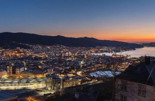 Bergen City Centre Apartment | Fin leilighet med parkering!