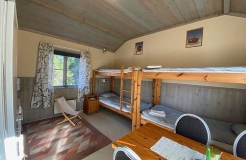 Ramsjo House | Fiska och bo på Ramsjö camping i stor timmerstuga