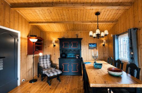 Hol Municipality House | Fjellro-Geilo Cabin Retreat
