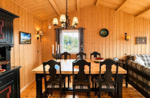 Hol Municipality House | Fjellro-Geilo Cabin Retreat