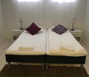 Lysekil Hostel | Fjord Lägenheter & Hostel Rooms