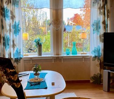 Ortrask House | Flaka hill 15