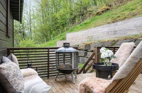 Myrkdalen Apartment | Flat In Myrkdalen Near Flåm And The Fjords