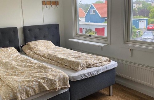 Gothenburg Apartment | Floor 2, 0ne to five people