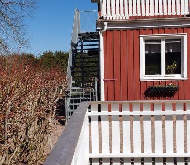 Alingsas House | Flora Dekor gästgård, Lenagården