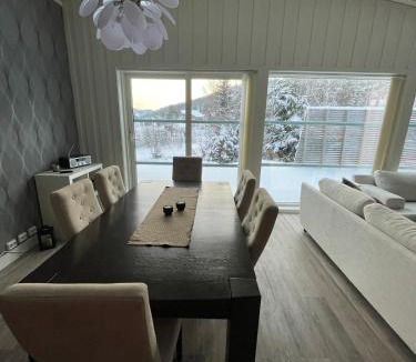 Grong House | Flott hytte på Bjørgan