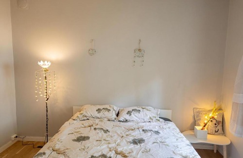 Gamle Oslo House | Flower House Haven