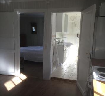 Lillkyrka Apartment | Flygeln