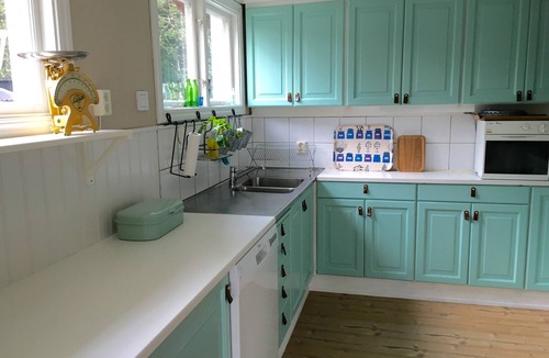 Nassjo Cottage | For seasonal updates, follow Instagram account sjostuganinsmaland