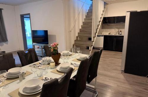 Abbekas Apartment | Four bedroom house close to the beach