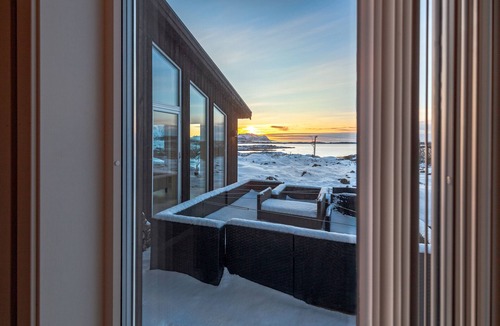 Laukvik Cabin | Fredheim, Northern Light Lodge