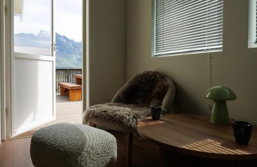Fredvang House | Fredly, beautiful home in Fredvang