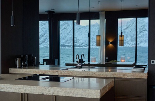 Flakstad Cottage | Fredvang Lodge, Lofoten