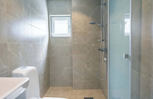 Sollentuna Apartment | Freshly Renovated Studio Apartment, 20min to City