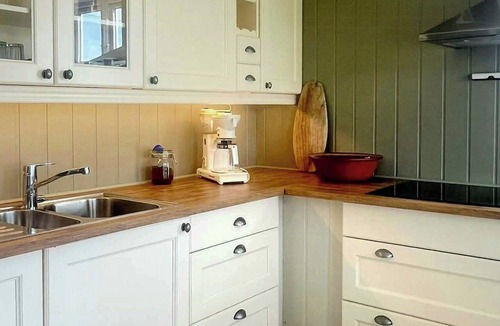 Sande House | Fully renovated 1914 home with beach nearby